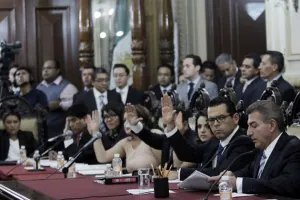 Gali Fayad presenta de manera oficial a su gabinete
