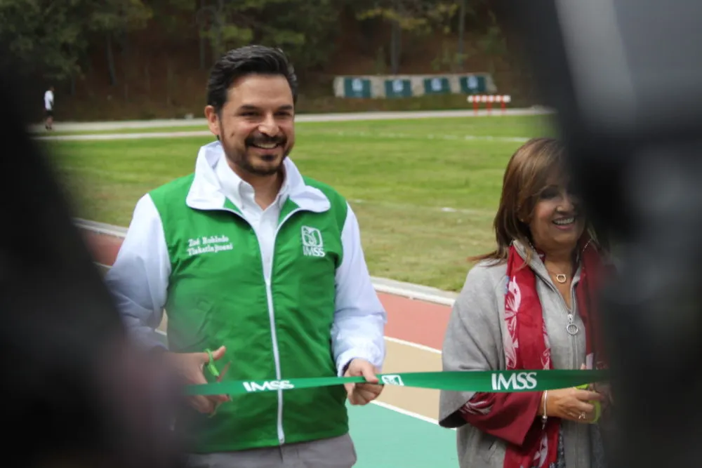 Zoé Robledo