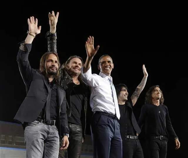 Maná canta para hispanos en evento de Obama