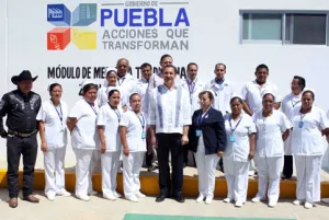 Con salud y servicios se combate marginación en Zoquitlán: RMV
