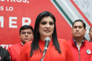 Delfina Pozos busca la dirigencia estatal del PRI