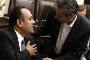 Hernández Olivares pide campaña de concientización