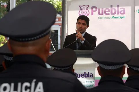 Mujeres motorizadas refuerzan seguridad de los poblanos