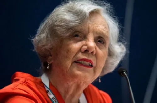 Elena Poniatowska denuncia que fue violada por Juan José Arreola