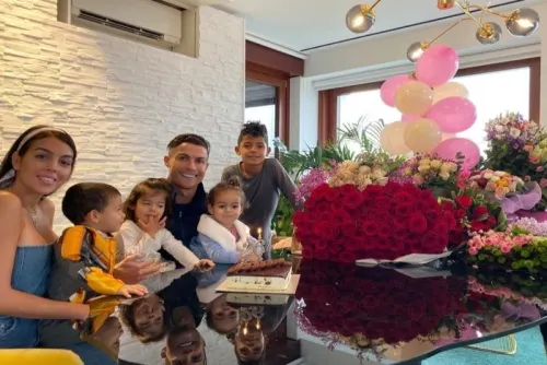 Agradezcamos las cosas que importan, pide “CR7” ante Covid-19