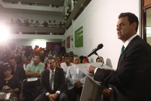 Nuevo delegado PRI pide cerrar filas con candidatos para ganar elección
