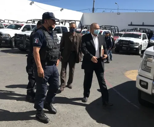 Llega Ardelio Vargas Fosado para destrabar conflicto con policías