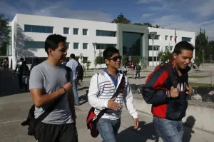 430 alumnos de la BUAP están de intercambio en el extranjero y norte del país