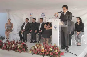 Respalda Leoncio Paisano a migrantes sanandreseños