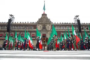 Ejército acompaña a EPN en Desfile de Independencia