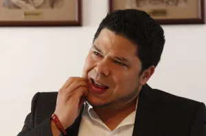 Morena exigirá que comparezcan gobernador y diputados que avalaron PPS