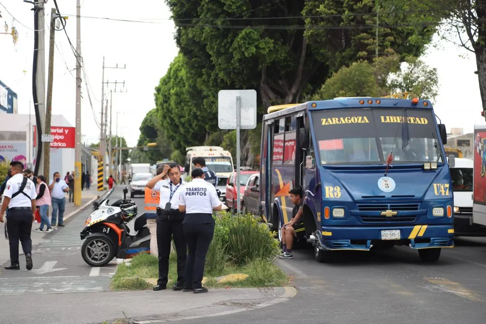 Ruta 3 atropella a una mujer en el Centro de la ciudad de Puebla