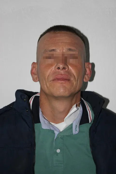 Detienen en la ciudad de puebla a hombre armado con un revólver
