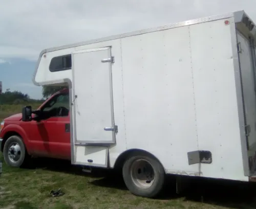 Policía Estatal y Ejército aseguraron nueve unidades utilizadas para el robo de hidrocarburo