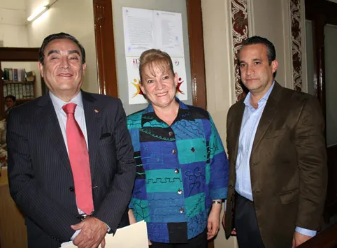 Sólo 26 buscan ser magistrados del TEEP