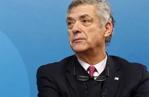 Detienen al presidente de la Federación Española de Futbol por corrupción