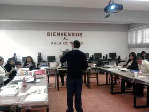 Maestro golpeó y descalabró a alumna en Zacachimalpa