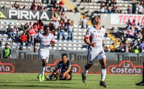 Lobos BUAP quiebra la mala racha con empate