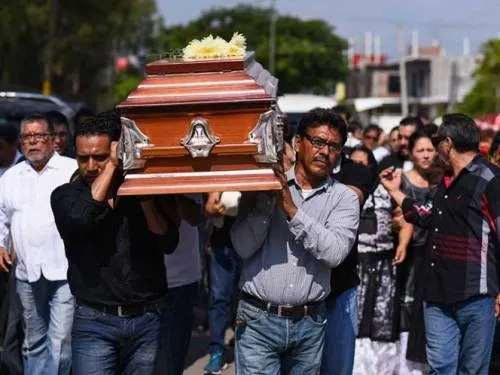 Suman 98 los muertos por el sismo: Peña Nieto