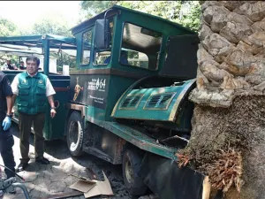 Choca trenecito de Chapultepec, hay 13 lesionados