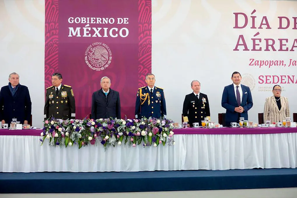 Alejandro Armenta Dia Fuerza Aerea Mexicana