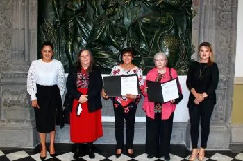 Ayuntamiento de Puebla promueve el rescate y conservación de documentos históricos