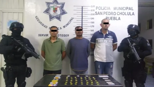 Detiene policía de San Pedro Cholul a tres hombres con autos robados
