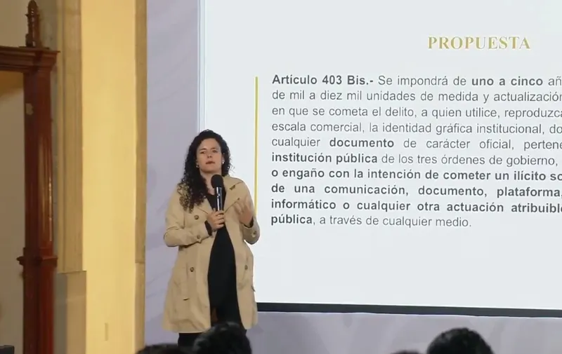 Reforma constitucional sobre doble nacionalidad para gubernaturas aplicará desde 2028: Luisa María Alcalde