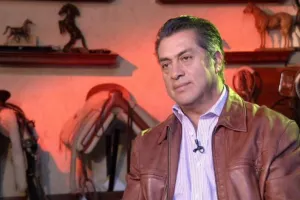 Calderón estaba ”pedo o crudo”, dice ”El Bronco”