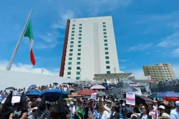Exmagistrado que dirigió rebelión contra la reforma judicial ahora es el abogado de los paracaidistas del sur