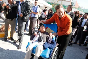 Alonso de Moreno Valle inaugura Segunda Feria de Integracion para Personas con Discapacidad