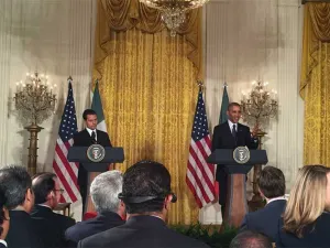 Propone Peña Nieto diálogo con el próximo presidente de EU