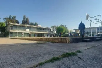 Padres de familia piden investigar robo de 500 mil pesos en secundaria de Villa Frontera