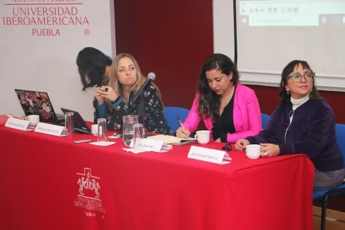 “Un muro se restaura, la vida de las mujeres no”