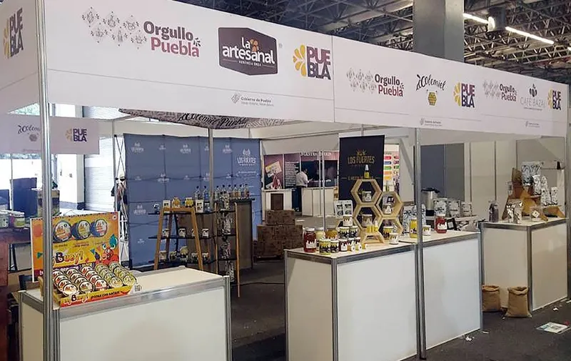 PRODUCTORES POBLANOS EN EXPO ANTAD
