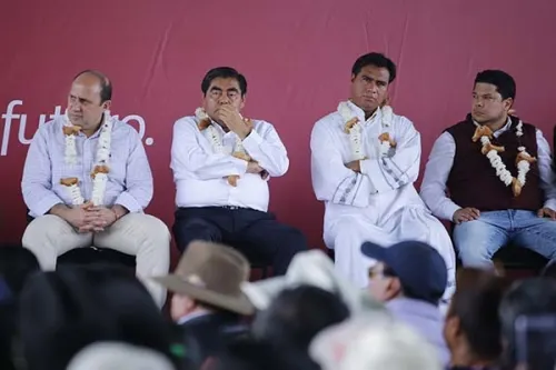Un domingo en Tepexco y Cohuecan, o Miguel Barbosa en la Boca del Lobo