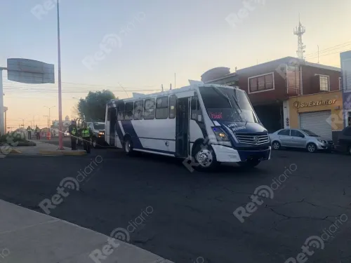 Lesionan de bala a pasajero durante asalto a Línea Periférico