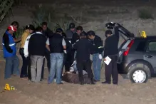 Ejecutan a dos policías y hallan a un decapitado en Puebla