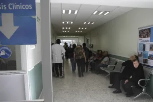 BUAP firma cartas de intención con universidades de Chile y Colombia