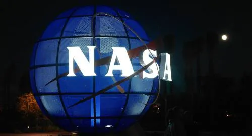 Belleza cósmica: la NASA publica una foto de un cúmulo de estrellas excepcional
