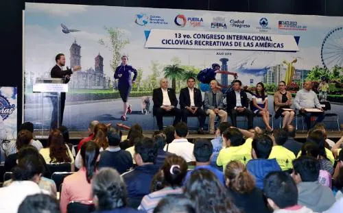La capital continúa transformándose a favor de peatones y ciclistas: Luis Banck