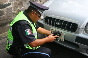 Cambio de dirección de cajas para pago de multas