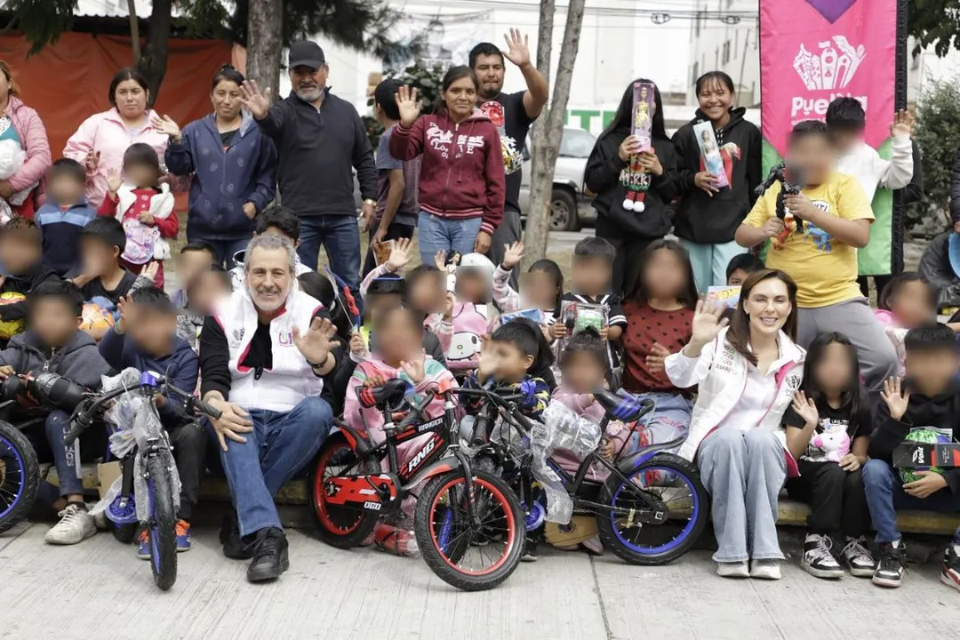 Smdif Entrega Juguetes Villa Frontera