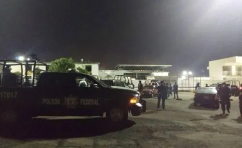 Motín en penal de Veracruz deja 7 policías muertos