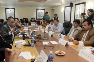 Comisiones empiezan a avalar las iniciativas de Moreno Valle