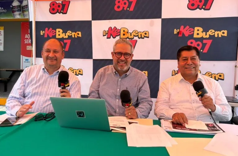 Rehabilita el estado vialidades; beneficia a 2 millones