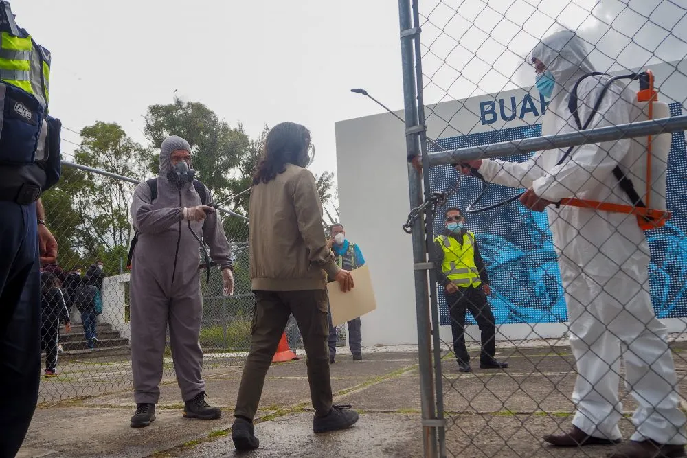 Realiza BUAP examen de ubicación a estudiantes de nivel media superior