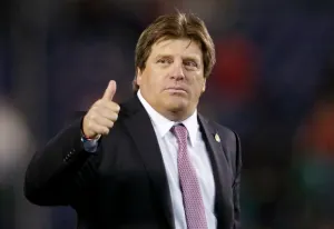 La Fepade gira citatorio al ‘Piojo’ por ‘tuits’ electorales