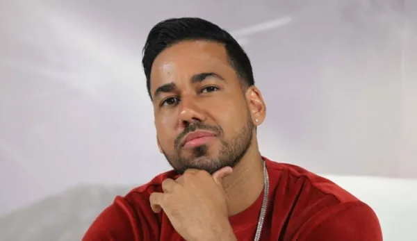El nuevo álbum de Romeo Santos tendrá temas con Rosalía y Christian Nodal