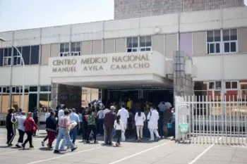 Trabajadores del IMSS en Puebla denuncian prácticas de usura y violencia económica en sus centros laborales